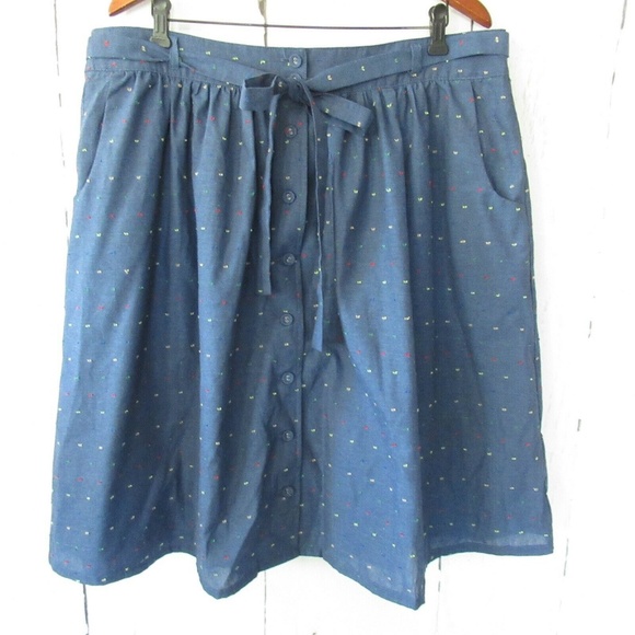 Modcloth Dresses & Skirts - Modcloth Skirt Denim Chambray Embroidered A Line